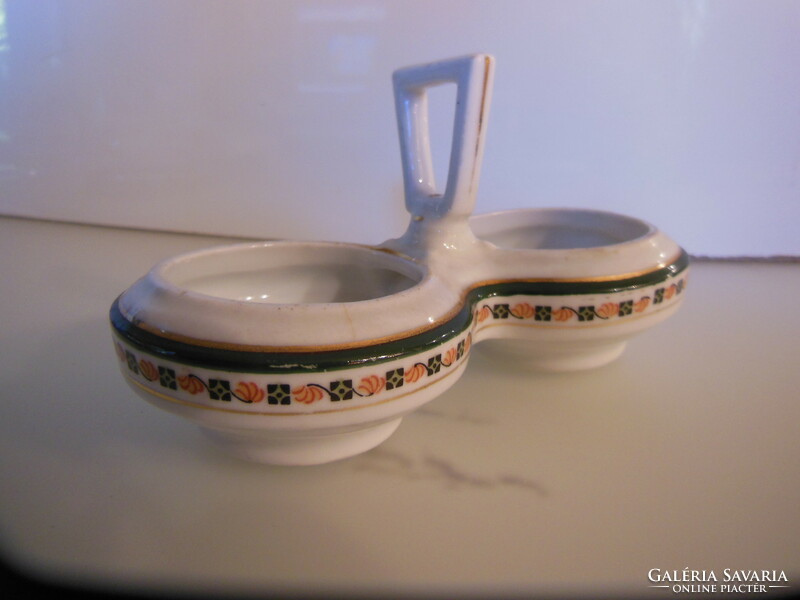 Salt shaker - marked - 15 x 8 x 7 cm - antique - Czechoslovakia - porcelain - perfect