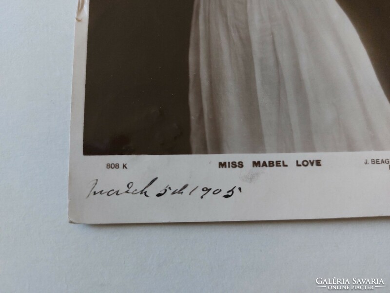 Régi képeslap 1905 hölgy fotó levelezőlap Miss Mabel Love