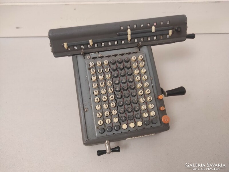Antique calculator cash register shop equipment collection piece 833 5535