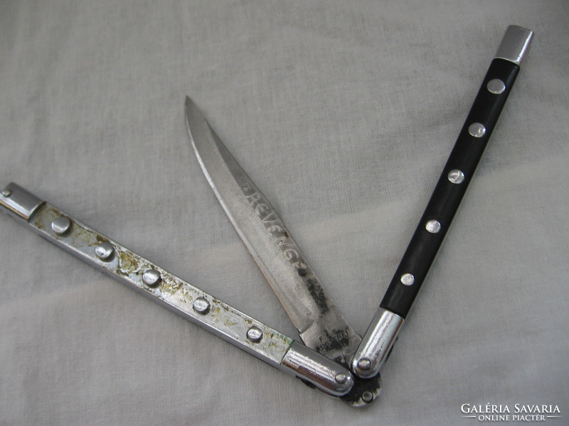 Old butterfly knife