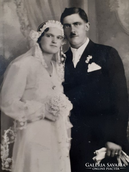 Régi esküvői fotó 1930 körül menyasszony vőlegény fénykép