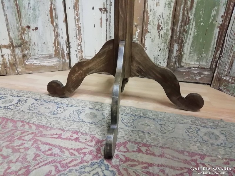 Wooden coat hanger, coat stand with cast iron hangers from the 1930s