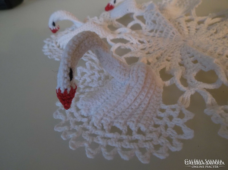 Lace - 3 d - swan - 23 cm - hand crochet - flawless