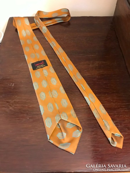 New! Well groomed. Trevira brand tie. Washable, form-fitting. / Waschbar formbestandig /