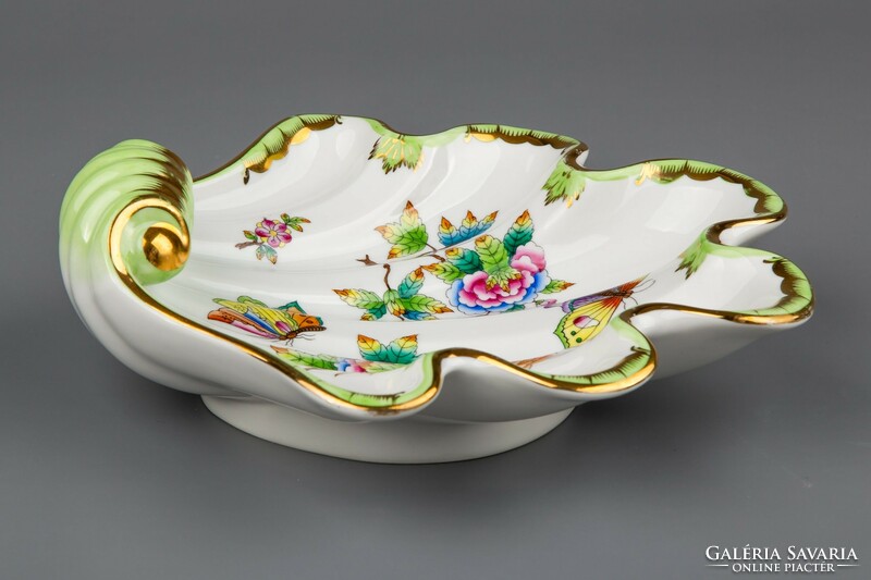 Herend Victoria pattern shell-shaped centerpiece iii. # Mc0989