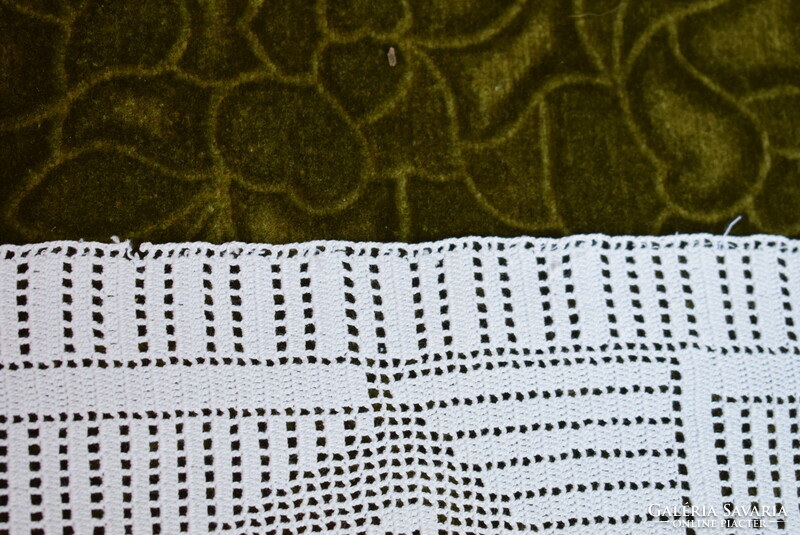 Crochet lace ribbon shelf tablecloth, curtains, dress, ... Made of 132 x 23 cm