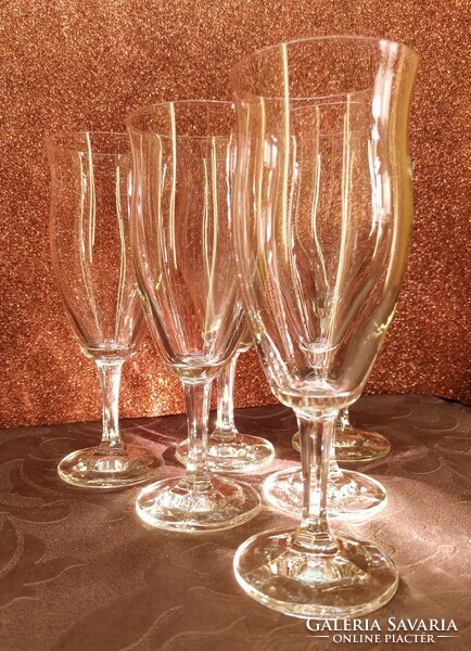Set of 6 + 1 champagne glasses