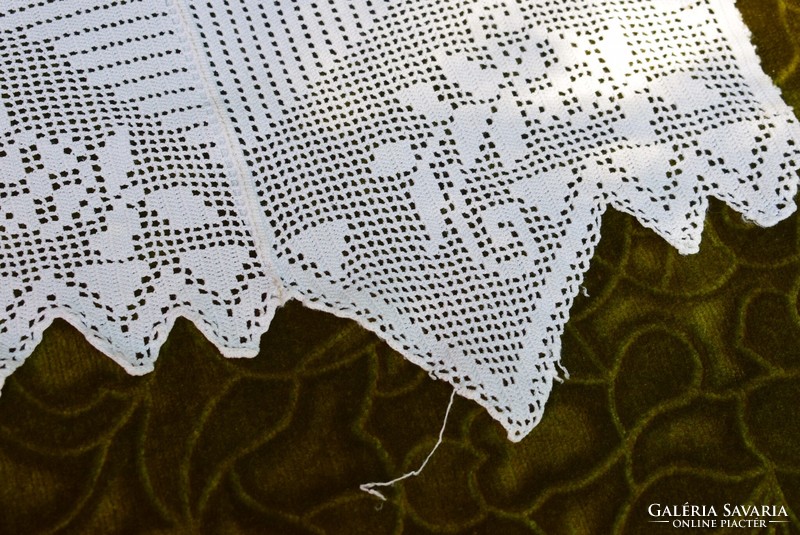 Crochet lace ribbon shelf tablecloth, curtains, dress, ... Made of 132 x 23 cm
