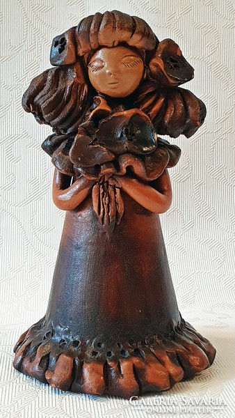 The work of György Újpál. Beautiful, old, brown-glazed, ceramic little girl with flowers. 17.5 cm. Significance.