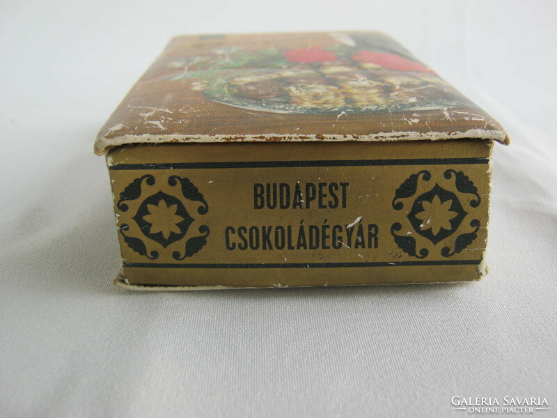 Budapest Csokoládégyár Konyakmeggy papír doboz 1977-ből