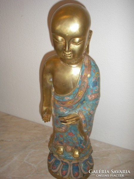 Cca 200 éves Antik Aranyozott bronz monumentális Buddha szobor engóbe festéssel is  4160 gr 45 cm-es