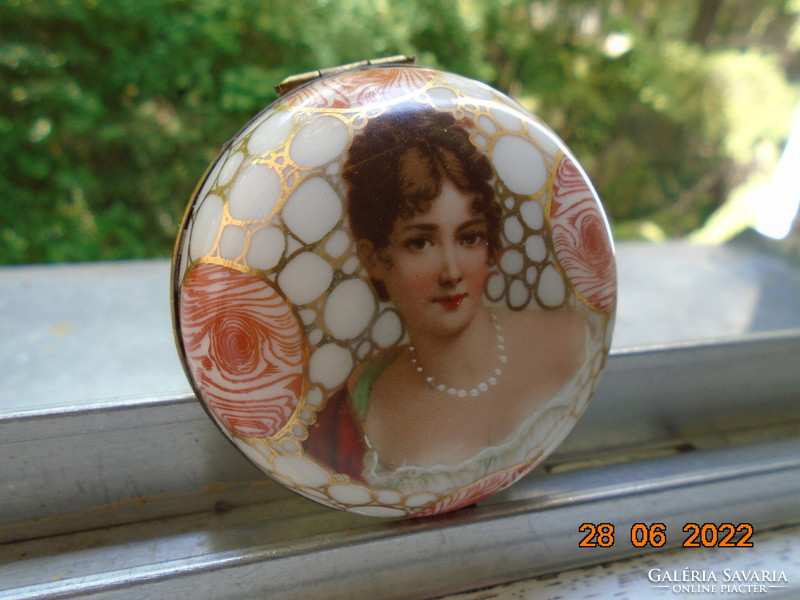 Madame recamier hand painted portrait with antique altwien jewelry box cover