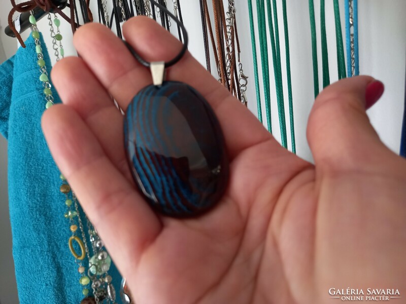 Unique special dragon blood agate pendant on leather chain