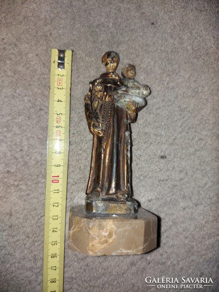 Szent Antal a kisdeddel, antik üreges bronz szobor, márvány talpon, kb.300 gr, méret jelezve
