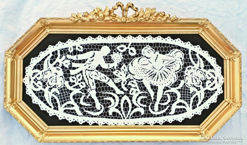 Risel, old madeira, with lace hole embroidery. 35 X 77 cm