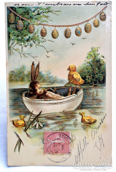 Antik dombornyomott Húsvéti üdvözlő képeslap tojásban csónakázó nyuszi csibe evez