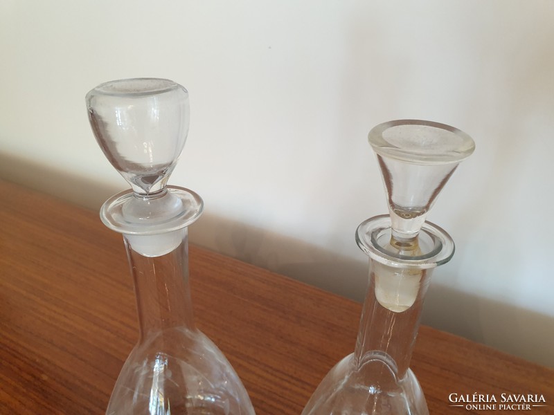 Régi dugós italos üveg csiszolt mintás likőrös palack 2 db