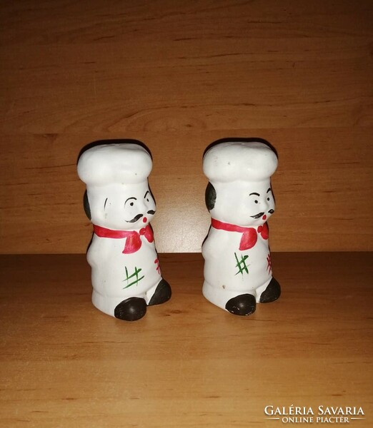 Chef-shaped ceramic salt shaker, pepper shaker (1 / k)