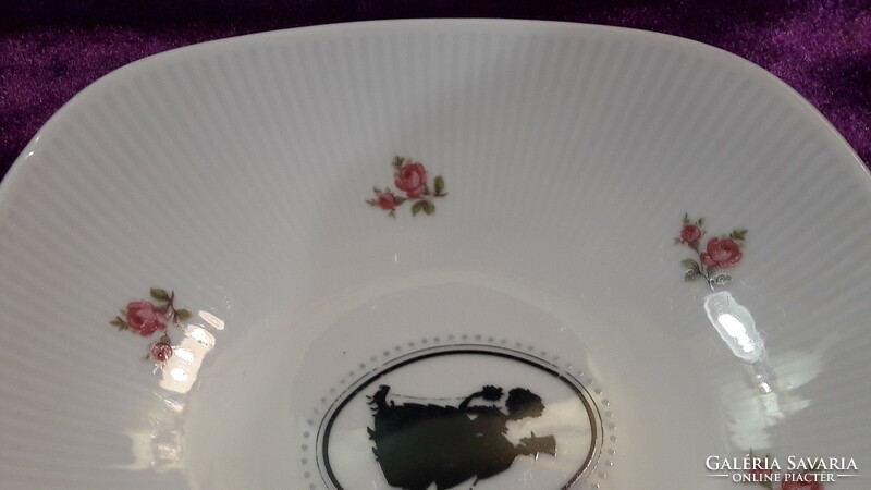 Árnyképes, jelenetes porcelán tányér, kínáló tál (L2405)