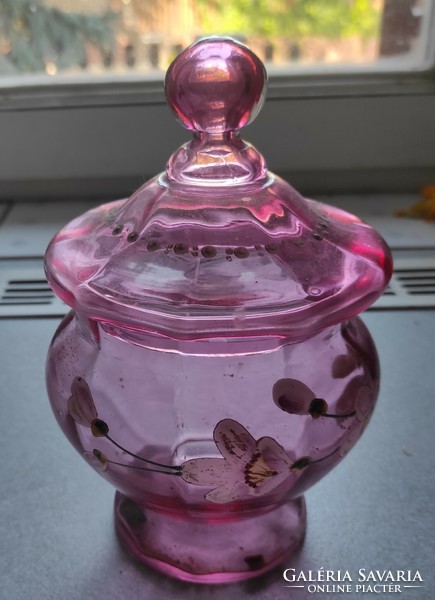 Art Nouveau antique beautiful bonbonier box with sugar bowl, centerpiece offering pink stained glass.