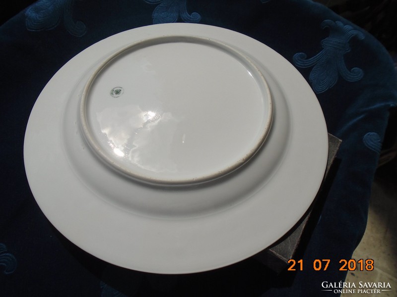 Garlanded art nouveau relief serving bowl 28.5 cm