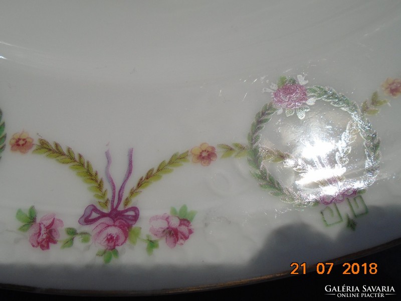 Garlanded art nouveau relief serving bowl 28.5 cm