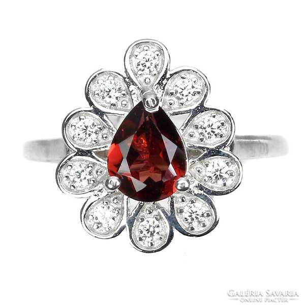 57 And real garnet 925 silver ring