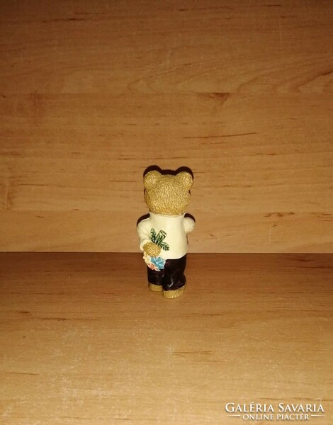 Teddy bear with a bouquet of flowers figure 6.5 cm high (po-1)