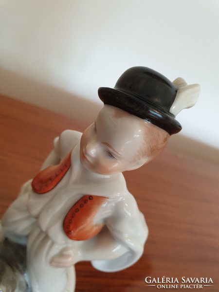 Régi Herendi porcelán fiú népviseletben puli kutyával