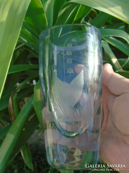 Kosta & Boda szignált különleges üveg exkluziv váza igen nehéz 1339 gramm