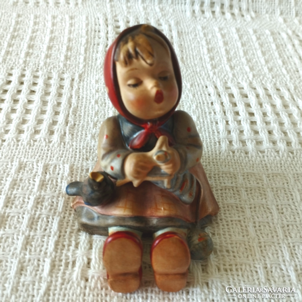UTOLSÓ ÁR! Antik Hummel / Goebel porcelán figura - Boldog időtöltés (Happy pastime)