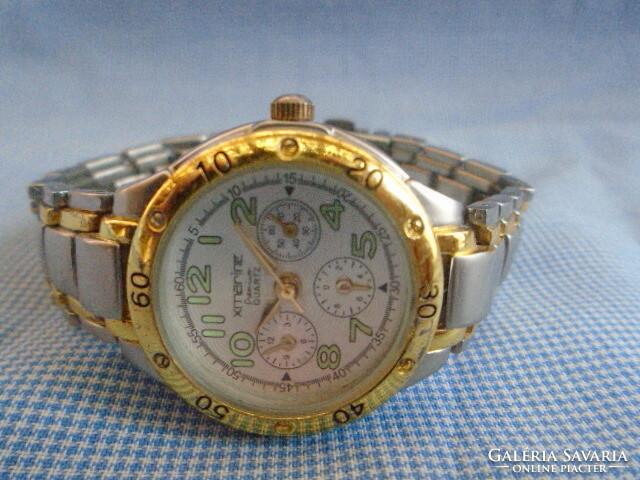 Extra különleges luxus női karóra igazán igényes és különleges darab swiss watch