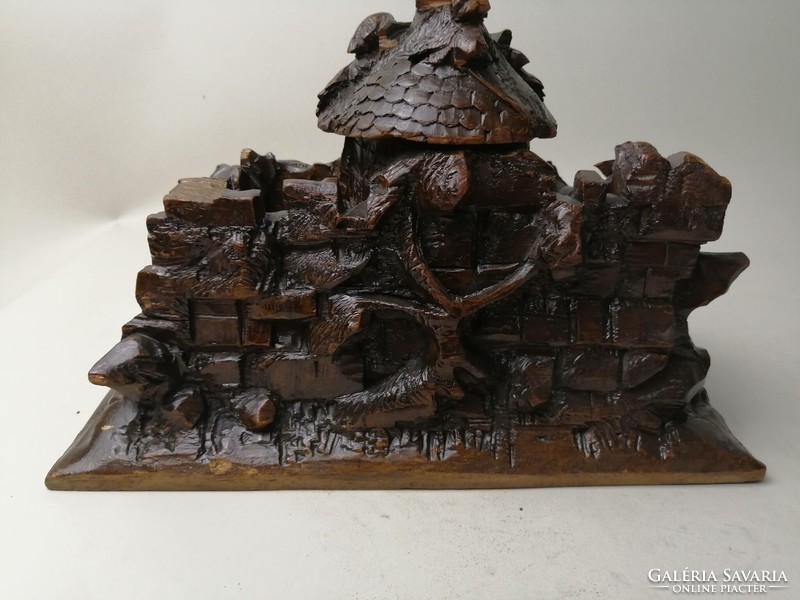 Hunting souvenir - antique wood carving - fox castle