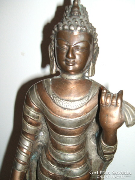 Fantastic bronze Buddha