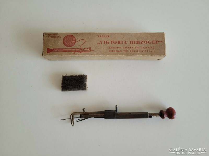 Régi Viktória hímzőgép kézi hímző vintage eszköz