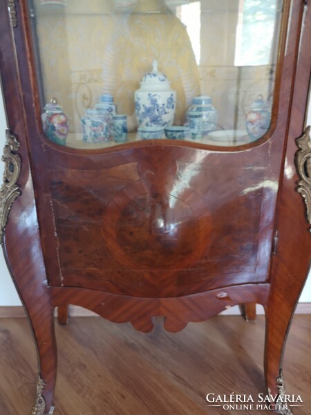 Beautiful early century French neo-rococo antique copper veined glass display case (neo rococo, glass display case)