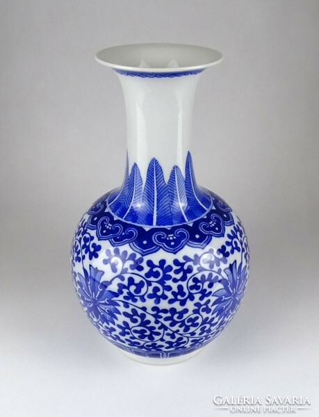 1J443 Kék-fehér keleti Jingdezhen porcelán váza 27.5 cm