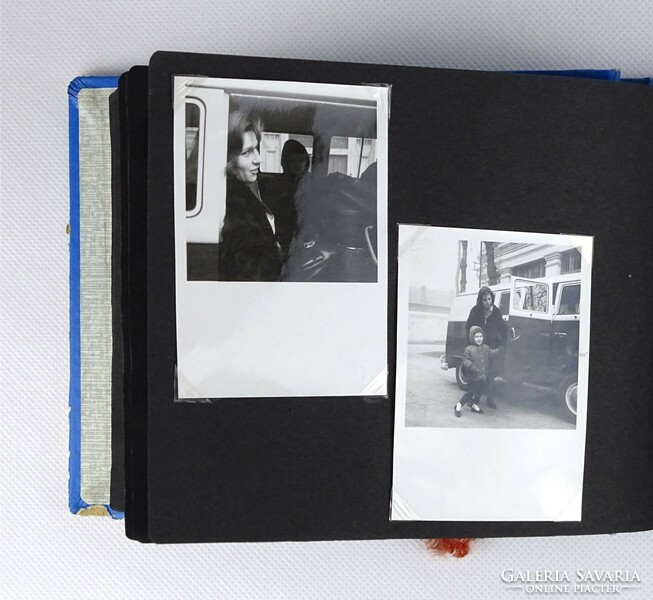 1J594 Régi közepes méretű családi fotóalbum fényképalbum 15 x 21.5 cm