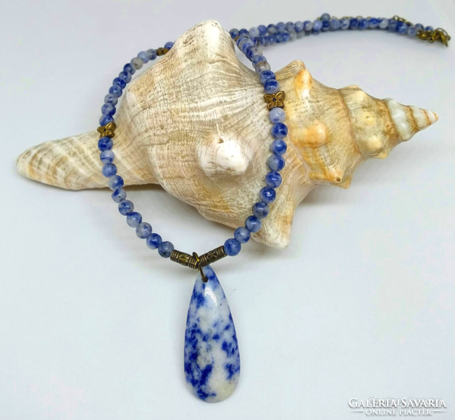 Sodalite mineral pearl necklace