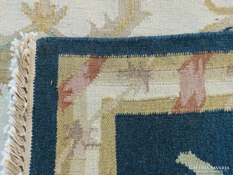Aubusson pattern / dari-dhurrie carpet.