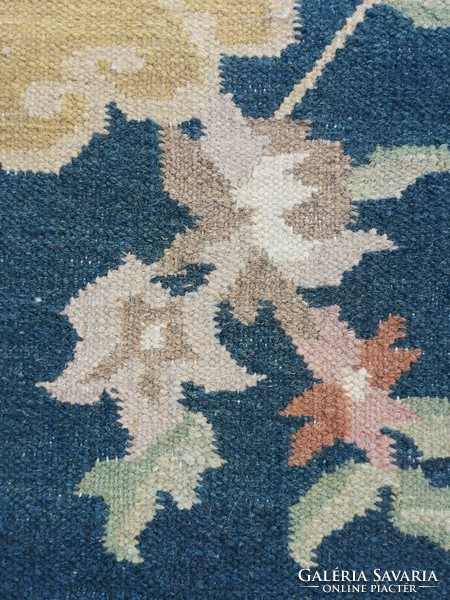 Aubusson pattern / dari-dhurrie carpet.