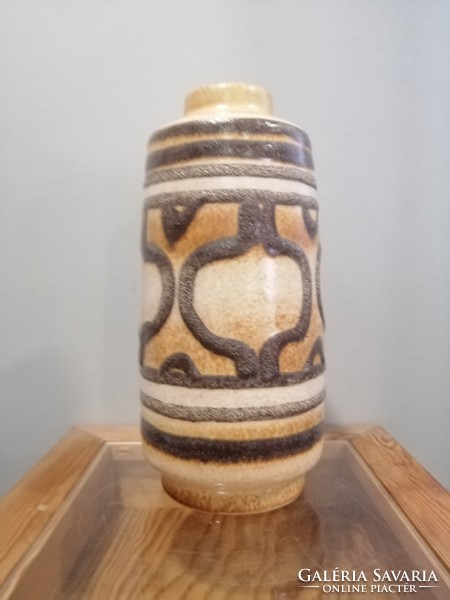 Art-deco retro ceramic vase in good condition. Negotiable!