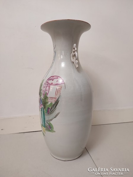 Antique Chinese porcelain large painted vase with life scene inscription 665 5647