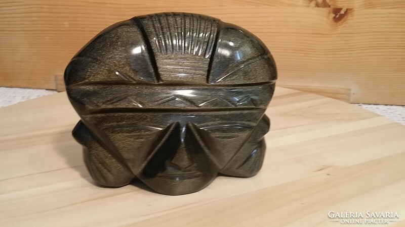 Gold obsidian head - Aztec head