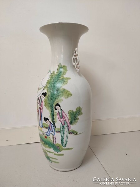 Antik kínai porcelán nagy festett sokalakos életjelenetes feliratos váza Törött 668 5648