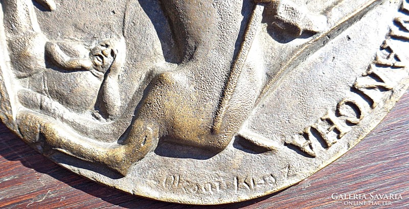 Olcsai kiss Zoltán: Don Quixote plaque on a wooden base
