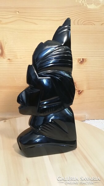 Obsidian Aztec head - large - from Mexico