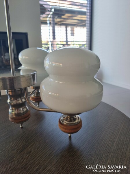 Art deco stílusú 3 ágú csillár/lámpa,fa részletekkel,tejüveg búrákkal