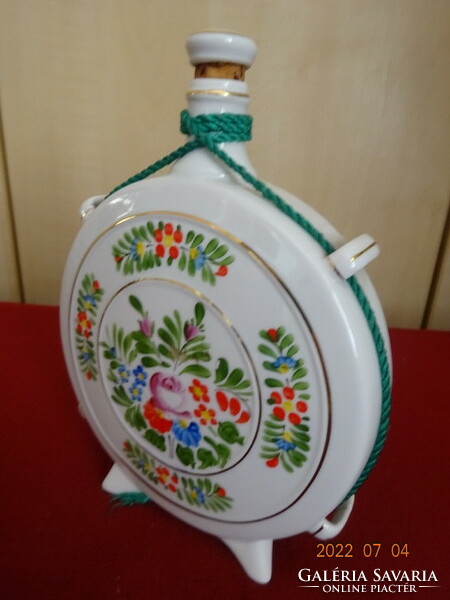 Porcelain water bottle from Hollóház, with a Hungarian folk motif. He has! Jokai.