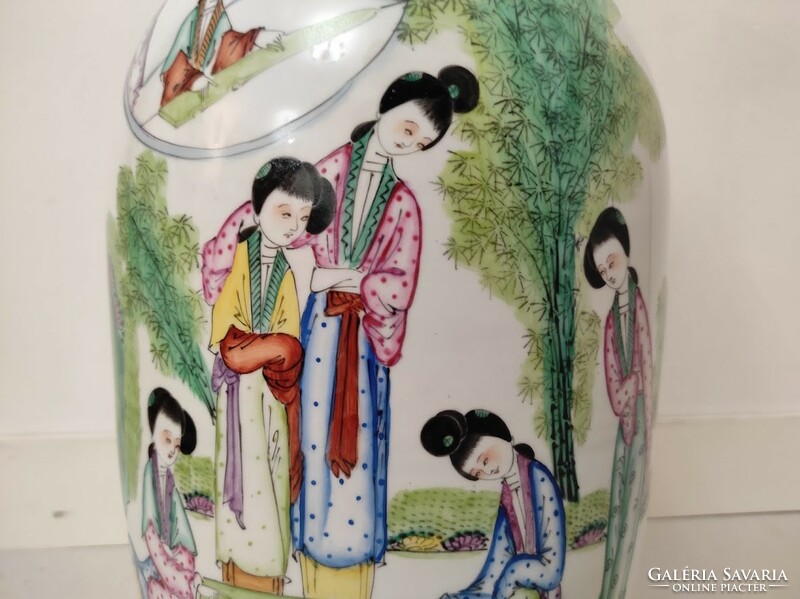 Antik kínai porcelán nagy festett sokalakos életjelenetes feliratos váza Törött 668 5648